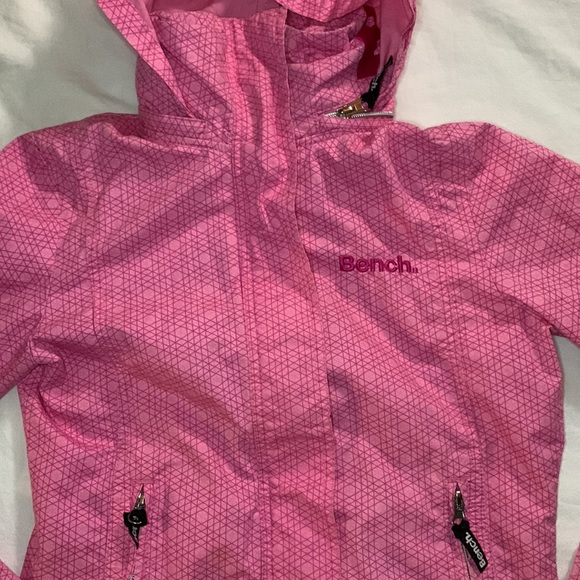 Spring Bench Jacket - Picture 2 of 5